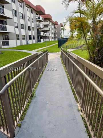 1121 SW 122nd Ave 107-2, Miami, FL 33184