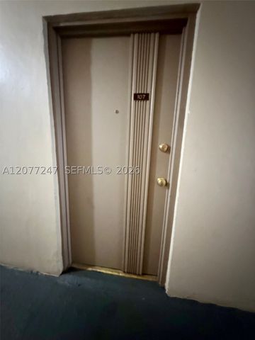 1121 SW 122nd Ave 107-2, Miami, FL 33184