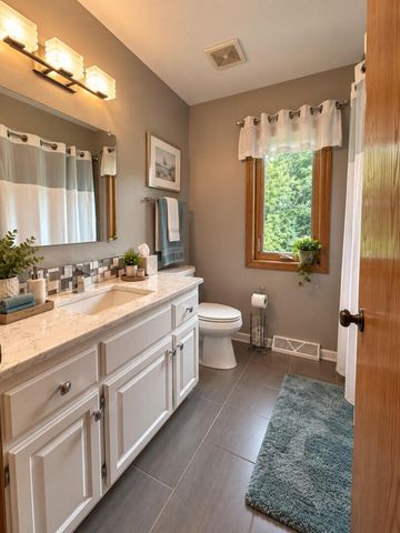 W196S8450 Plum Creek BOULEVARD, Muskego, WI 53150