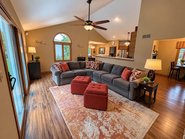 W196S8450 Plum Creek BOULEVARD, Muskego, WI 53150