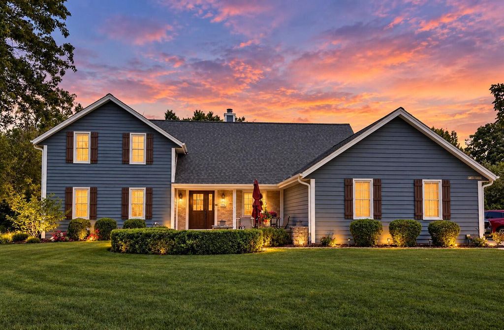 W196S8450 Plum Creek BOULEVARD, Muskego, WI 53150