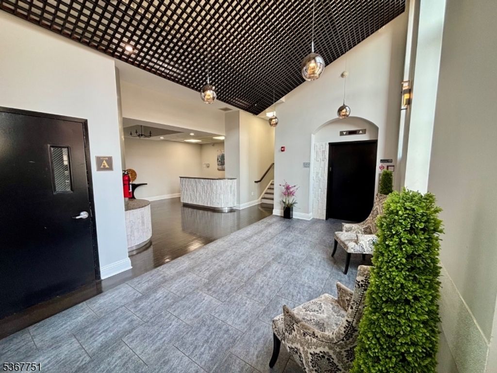 175 Broadway 205, Paterson City, NJ 07505 — photo 4