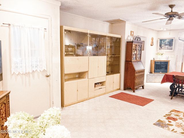 3 B Swan Street, Manchester, NJ 08759