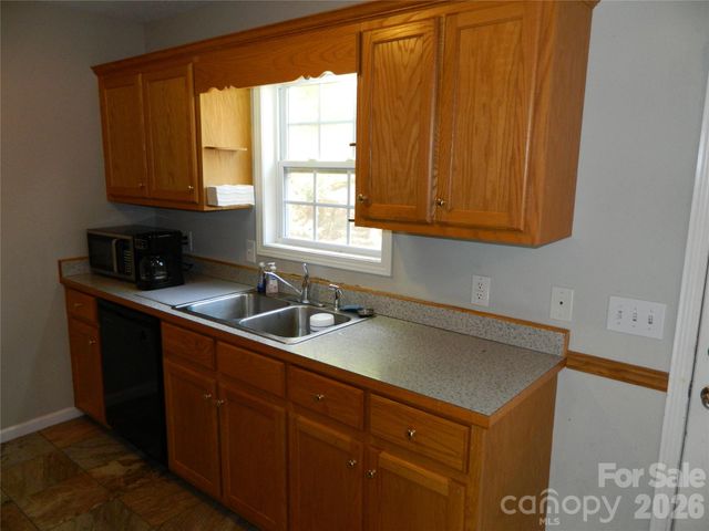 5320 Eider Lane, Granite Falls, NC 28630