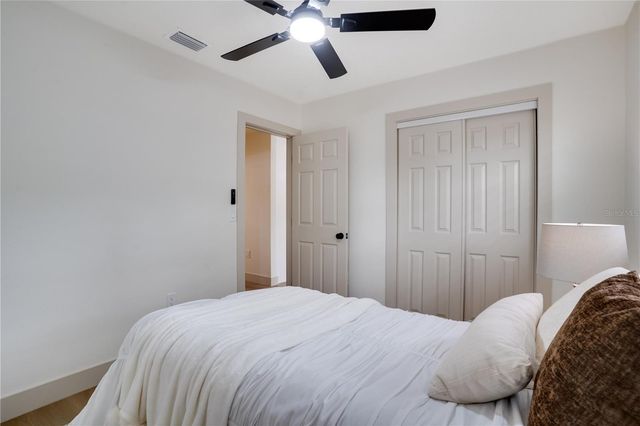 1950 75TH STREET N, St Petersburg, FL 33710