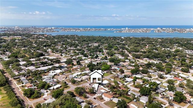 1950 75TH STREET N, St Petersburg, FL 33710