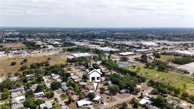 1950 75TH STREET N, St Petersburg, FL 33710