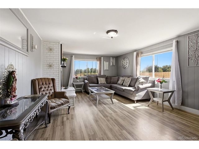 5354 Granby St, Denver, CO 80239