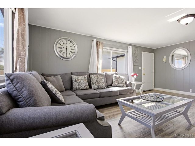 5354 Granby St, Denver, CO 80239