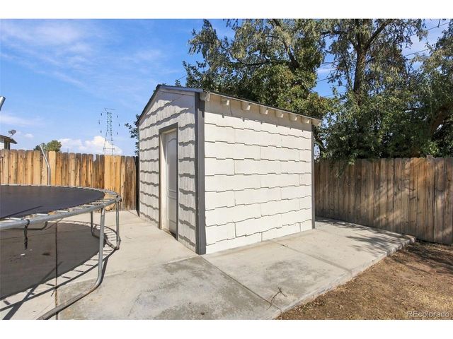 5354 Granby St, Denver, CO 80239