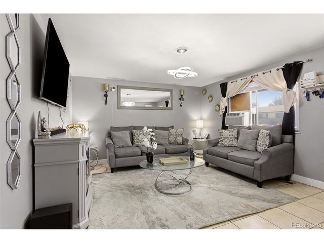 5354 Granby St, Denver, CO 80239