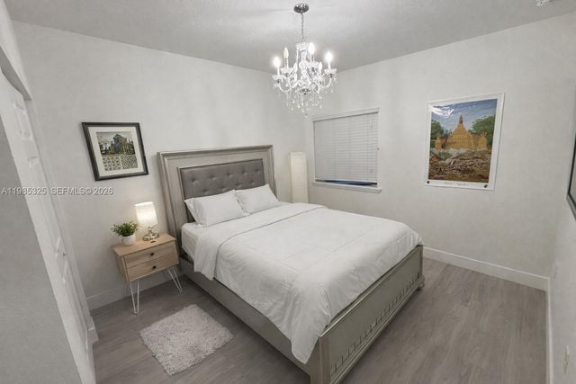 7031 SW 165th Ave, Miami, FL 33193