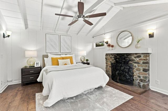 21477 Old Mine Road, Los Gatos, CA 95033