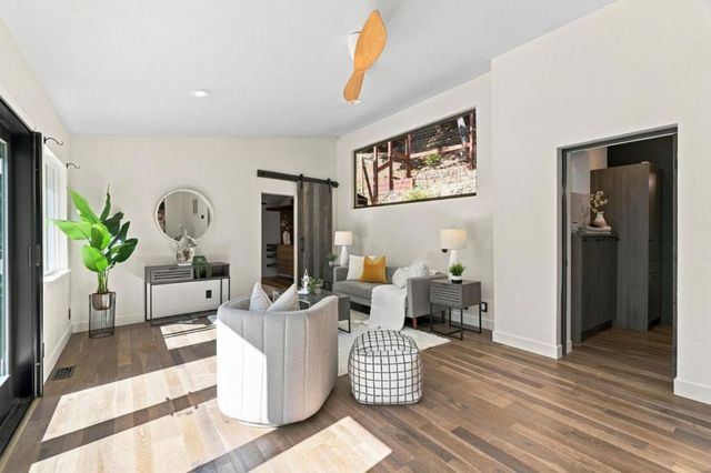 21477 Old Mine Road, Los Gatos, CA 95033