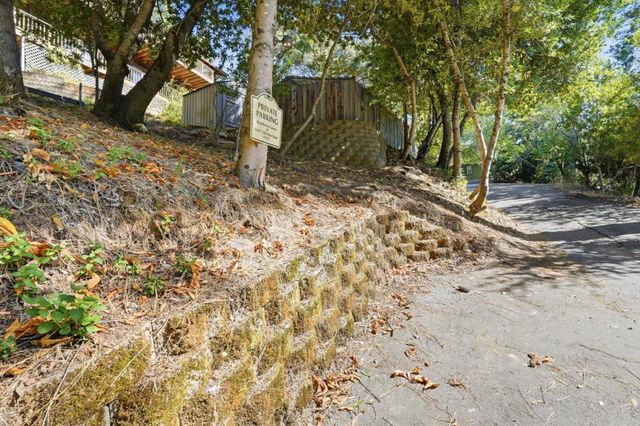 21477 Old Mine Road, Los Gatos, CA 95033