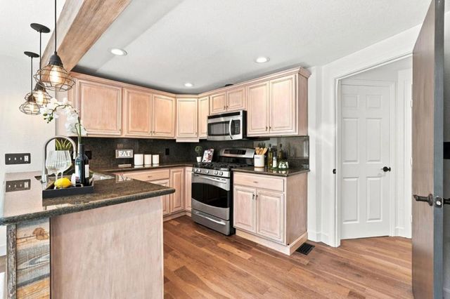 21477 Old Mine Road, Los Gatos, CA 95033