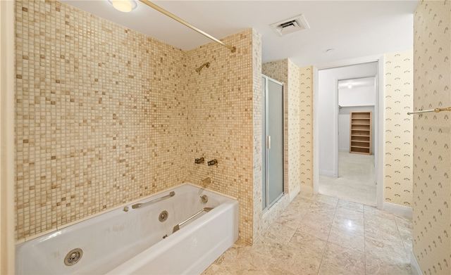 4350 Ocean Dr 103, Corpus Christi, TX 78412