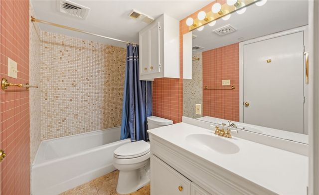 4350 Ocean Dr 103, Corpus Christi, TX 78412