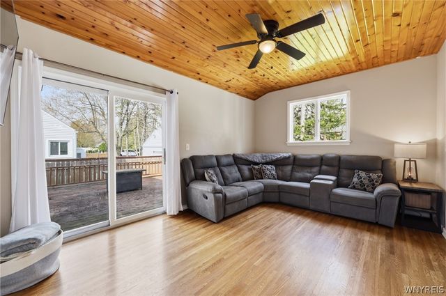 156 Garrison Road, Amherst, NY 14221