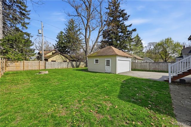 156 Garrison Road, Amherst, NY 14221