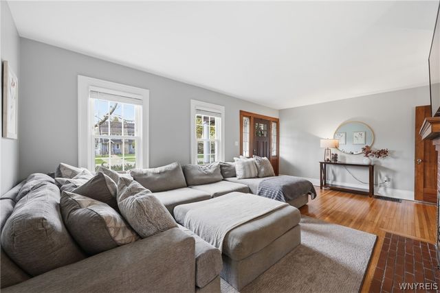 156 Garrison Road, Amherst, NY 14221