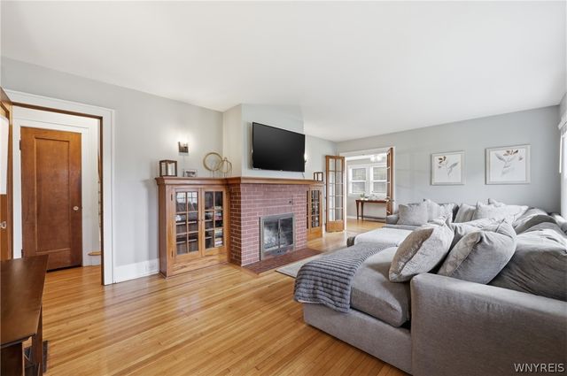 156 Garrison Road, Amherst, NY 14221