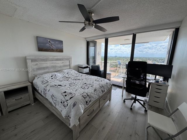 1600 S Ocean Drive 12F, Hollywood, FL 33019