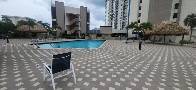 1600 S Ocean Drive 12F, Hollywood, FL 33019