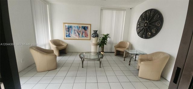 1600 S Ocean Drive 12F, Hollywood, FL 33019