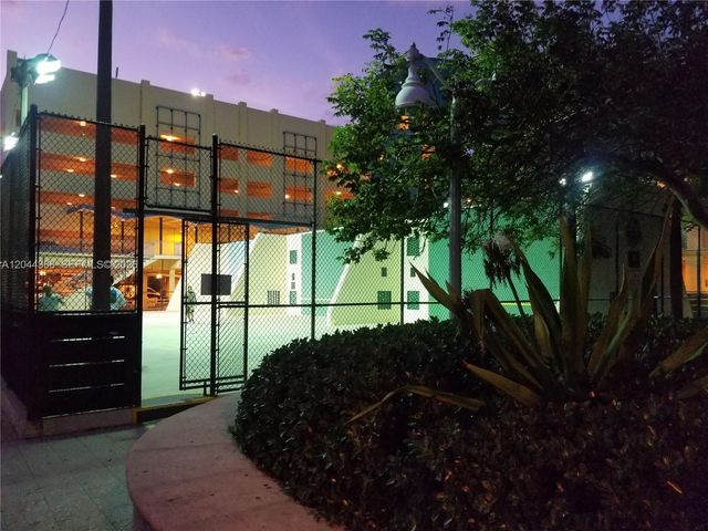1600 S Ocean Drive 12F, Hollywood, FL 33019