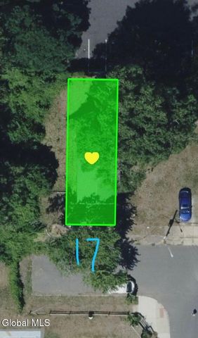 17 Landon Terrace, Schenectady, NY 12308