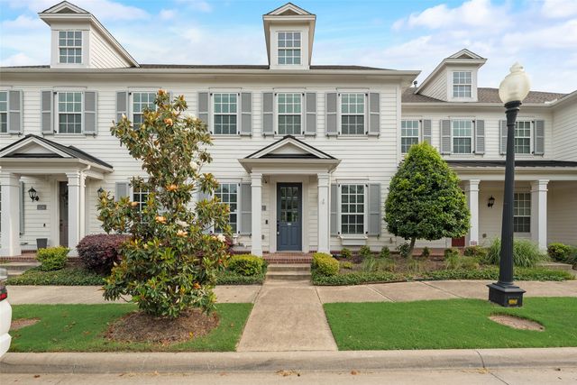 1132 Peacock Boulevard, Carrollton, TX 75007