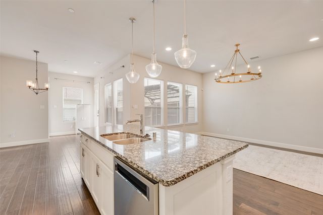 1132 Peacock Boulevard, Carrollton, TX 75007