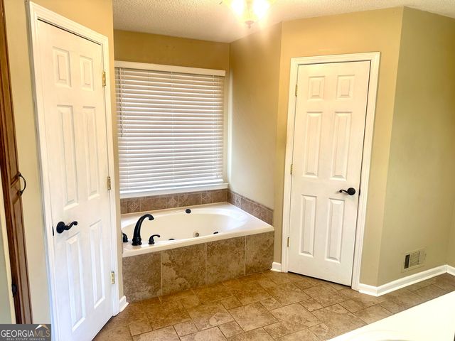 475 Edwards Road, Griffin, GA 30223