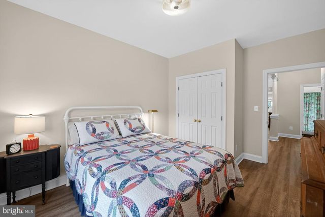 330 COLONY POINT PL, Edgewater, MD 21037