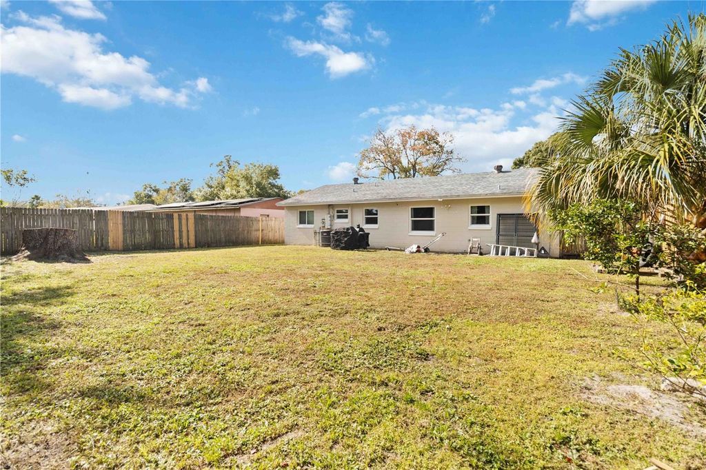 Image 22 of property listing at 1187 POPPY AVENUE, Orlando, FL 32811