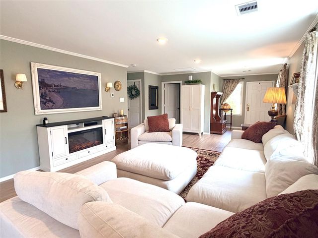 532 Flower Reed Court, Magnolia, TX 77354