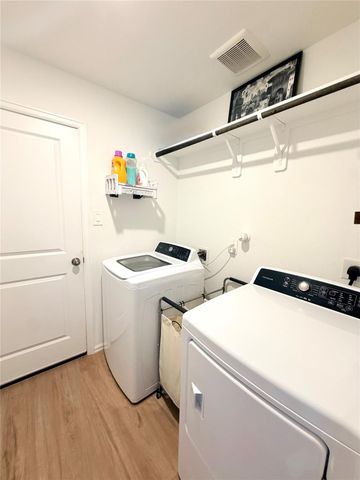532 Flower Reed Court, Magnolia, TX 77354