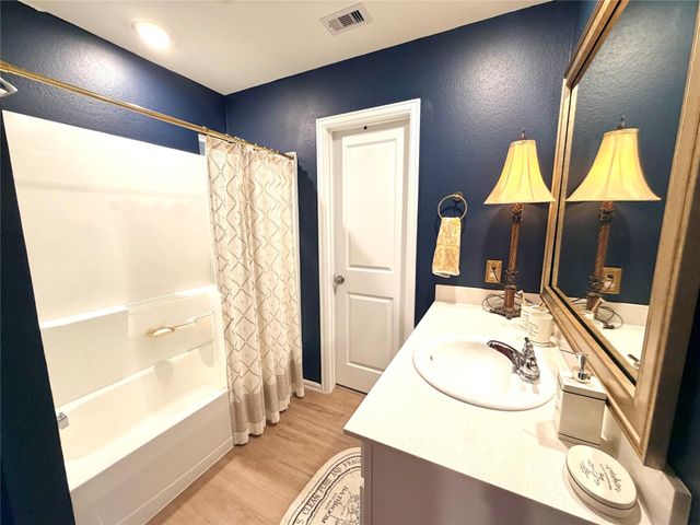 532 Flower Reed Court, Magnolia, TX 77354