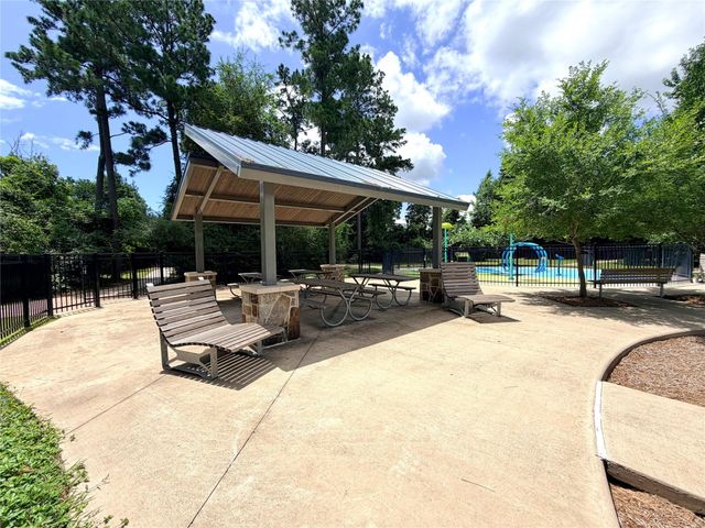 532 Flower Reed Court, Magnolia, TX 77354