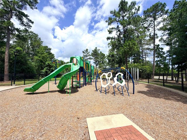 532 Flower Reed Court, Magnolia, TX 77354