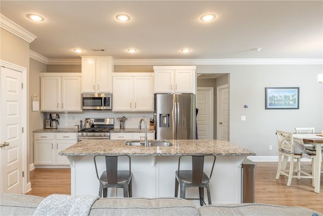 4360 E Balboa Street, Fayetteville, AR 72701