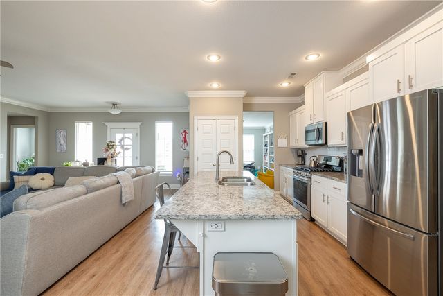 4360 E Balboa Street, Fayetteville, AR 72701