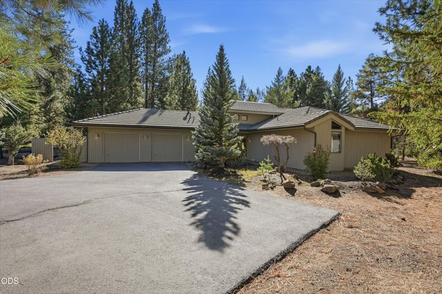 19466 Sunshine Way, Bend, OR 97702