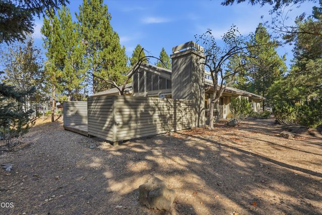 19466 Sunshine Way, Bend, OR 97702
