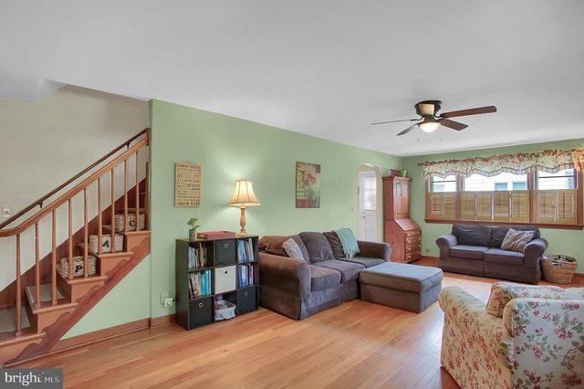 4953 BERKLEY ST, Harrisburg, PA 17109