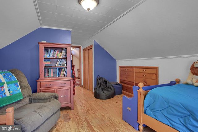 4953 BERKLEY ST, Harrisburg, PA 17109