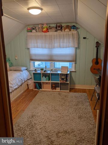 4953 BERKLEY ST, Harrisburg, PA 17109