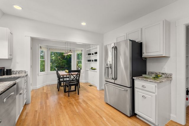 189 Mount Vernon St, Newton, MA 02465