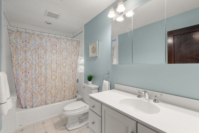 189 Mount Vernon St, Newton, MA 02465